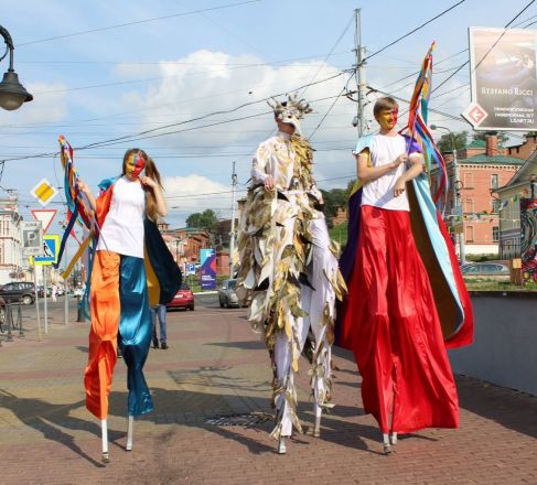 Нижегородский фестиваль &laquo;Секреты мастеров&raquo; начался с карнавального шествия (ФОТО)  - фото 48