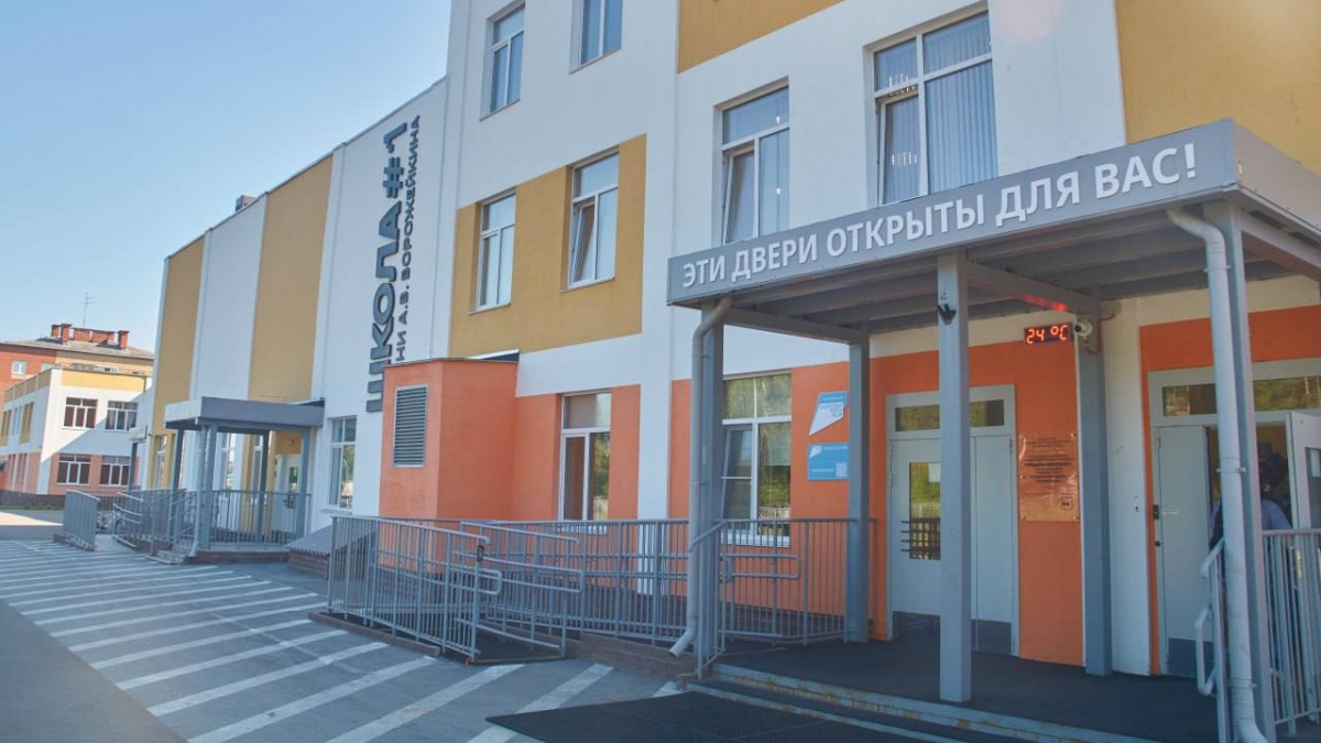 Открытие самой большой школы и массовые обмороки: как прошло 1 сентября в Нижнем Новгороде - фото 42